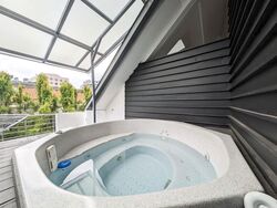 Oxley Road (D9), Terrace #639521771